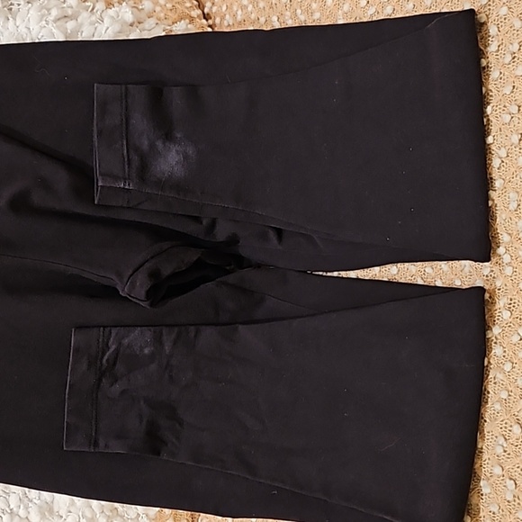 Motherhood Maternity Leggings - Picture 3 of 11